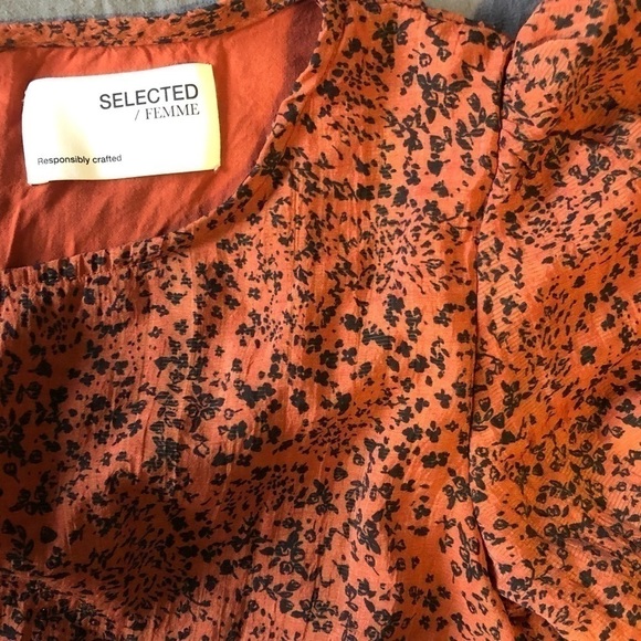 Selected FEMME Floral Print Pintucked Top blouse burgundy black - Picture 8 of 12